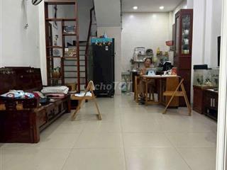 Nhà Hóc Môn 550tr gần chợ Xuân Thới Thượng Hóc Môn tự xây kiên cố