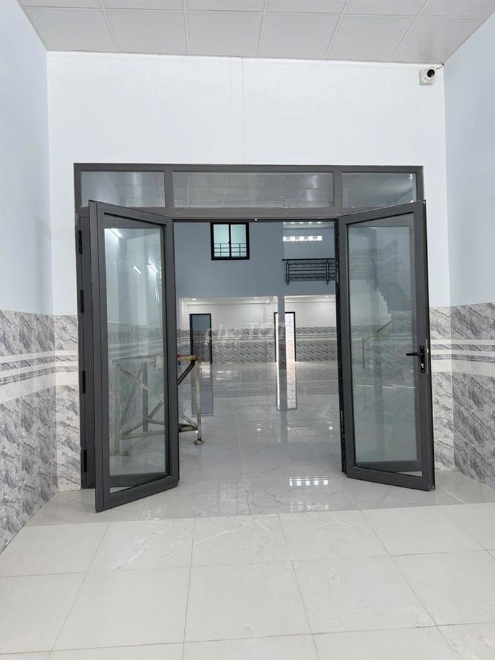 Bán căn nhà xưởng diện tích to, giá rẻ nhất khu vực.