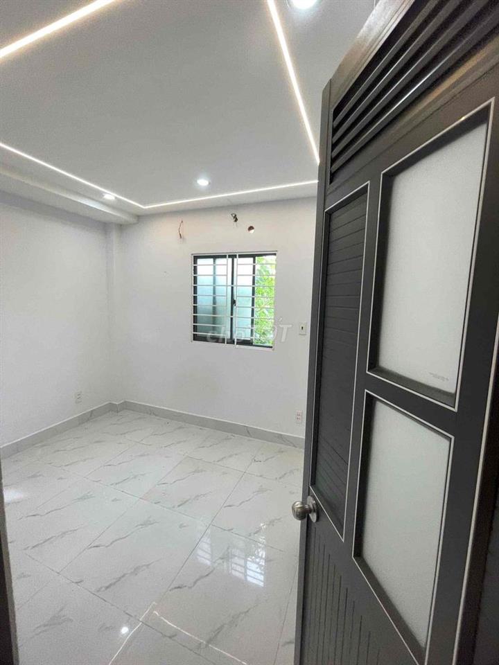 Nhà 3 Phòng Ngủ 4x13 Hóc Môn giá 525Triệu gần chợ Xuân Thới Sơn