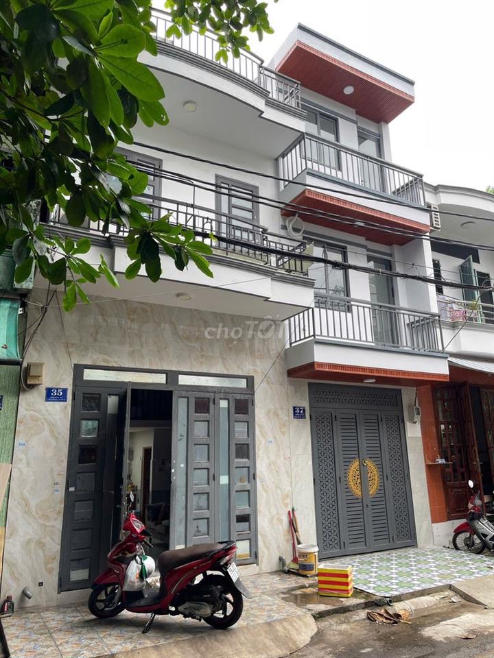 🔥 BÁN NHÀ MẶT TIỀN 2 LẦU ĐẸP – ĐƯỜNG NHỰA 6M, LỀ 2M GIÁ 3 TỶ 200TR