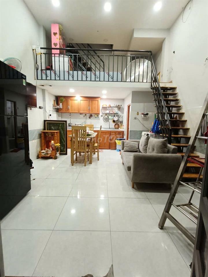 🔥 BÁN NHÀ MẶT TIỀN 2 LẦU ĐẸP – ĐƯỜNG NHỰA 6M, LỀ 2M GIÁ 3 TỶ 200TR