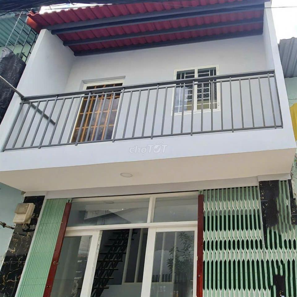 NHÀ 1 TRỆT 1 LẦU – CHỈ 1 TỶ 350 TRIỆU NGAY  GIÁP RANH QUẬN TÂN PHÚ