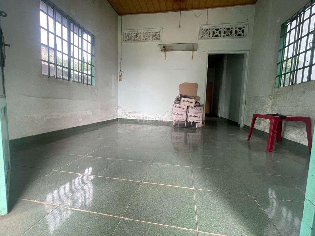 Thuê nhà 7trieu dt 280 m2