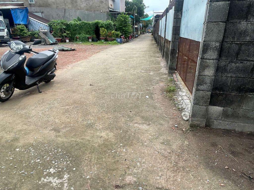 Thuê nhà 7trieu dt 280 m2