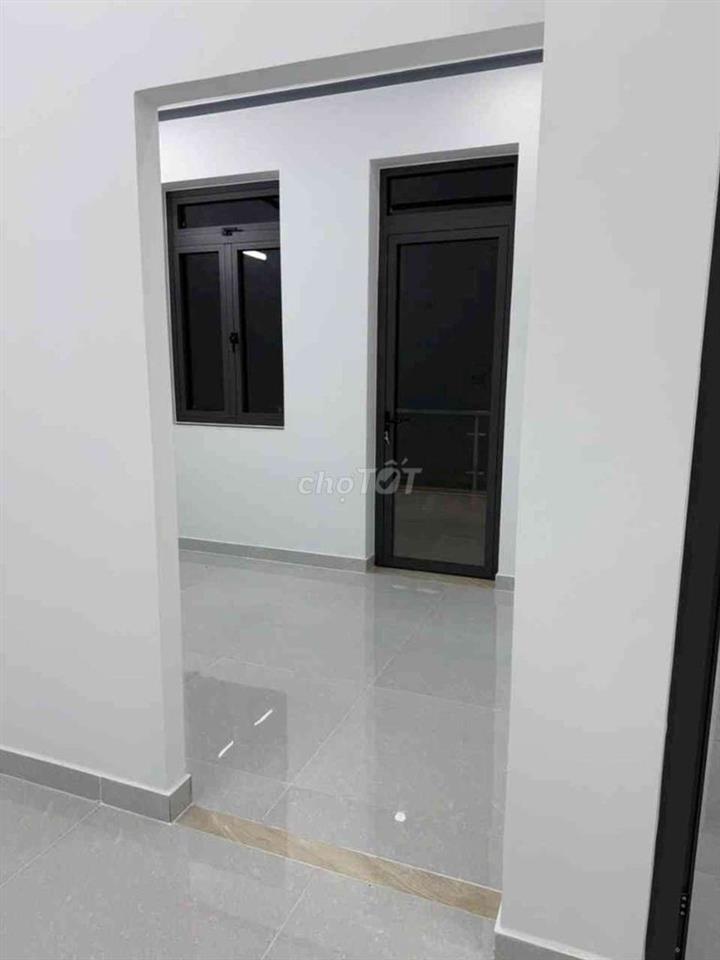 BÁN GẤP NHÀ 2 TẦNG - BTCT - 120M2 - BÀ ĐIỂM - HÓC MÔN - CHỈ HƠN 5 TỶ
