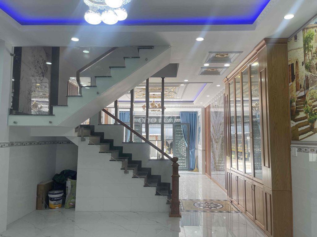 🔥NHÀ 5X17m-3.5 Tấm-Gần Chợ Đầu Mối-Khu Nhà Lầu Đẹp