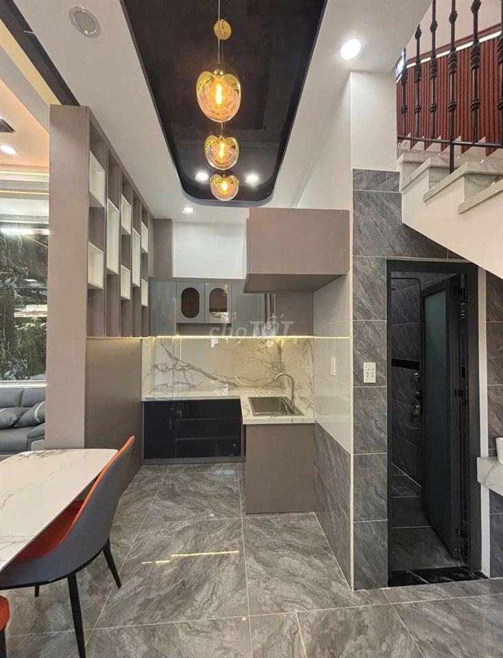 Bán LỖ và GẤP căn 425tr ở giáp Bình Tân có 2PN 3WC có sổ xây mới,