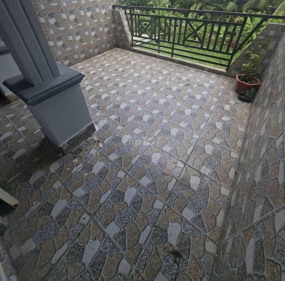Nhà 515tr 72m2 Hóc Môn có ban công rộng rãi gần chợ Xuân Thới Sơn