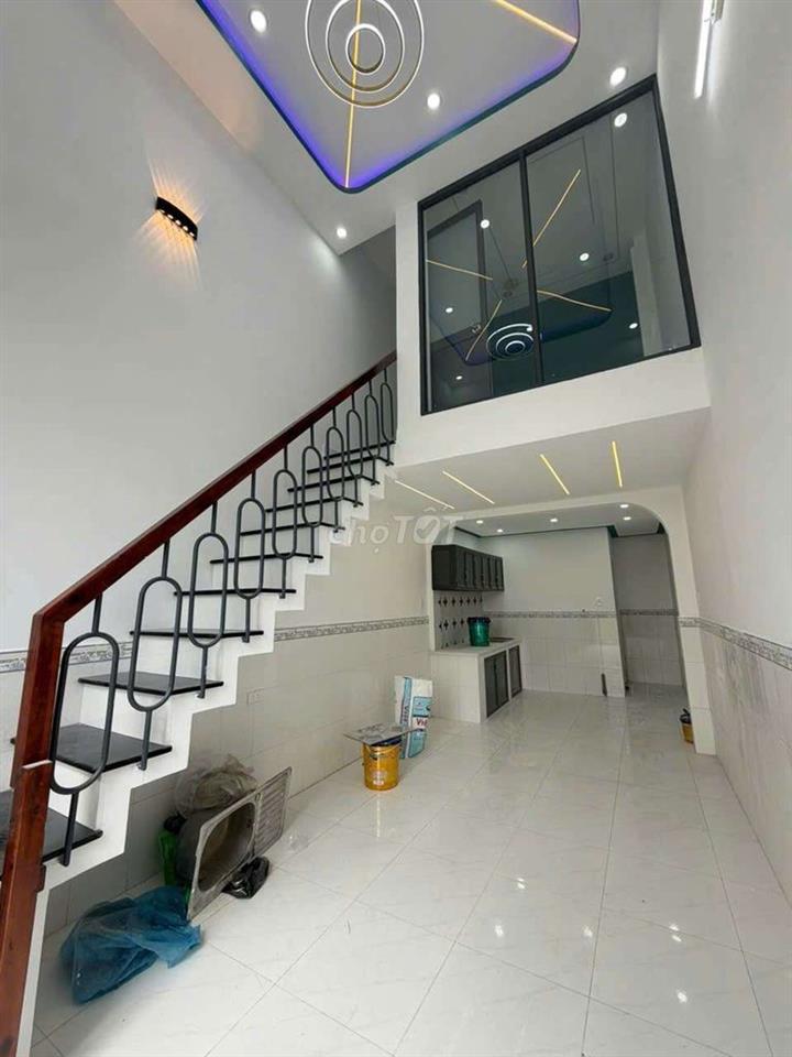 Bán rẻ cho ai cần nhà Hóc Môn 380tr mới như hình