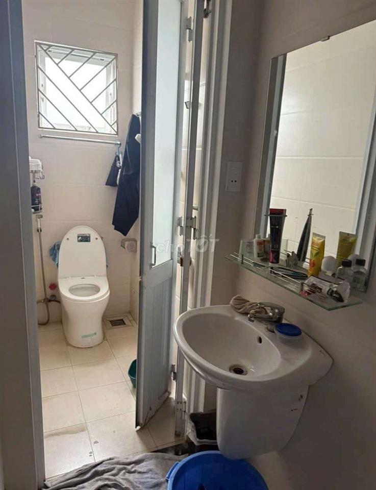 Chính chủ bán nhà nở hậu tự xây kiên cố 40m2 Hóc Môn 465tr