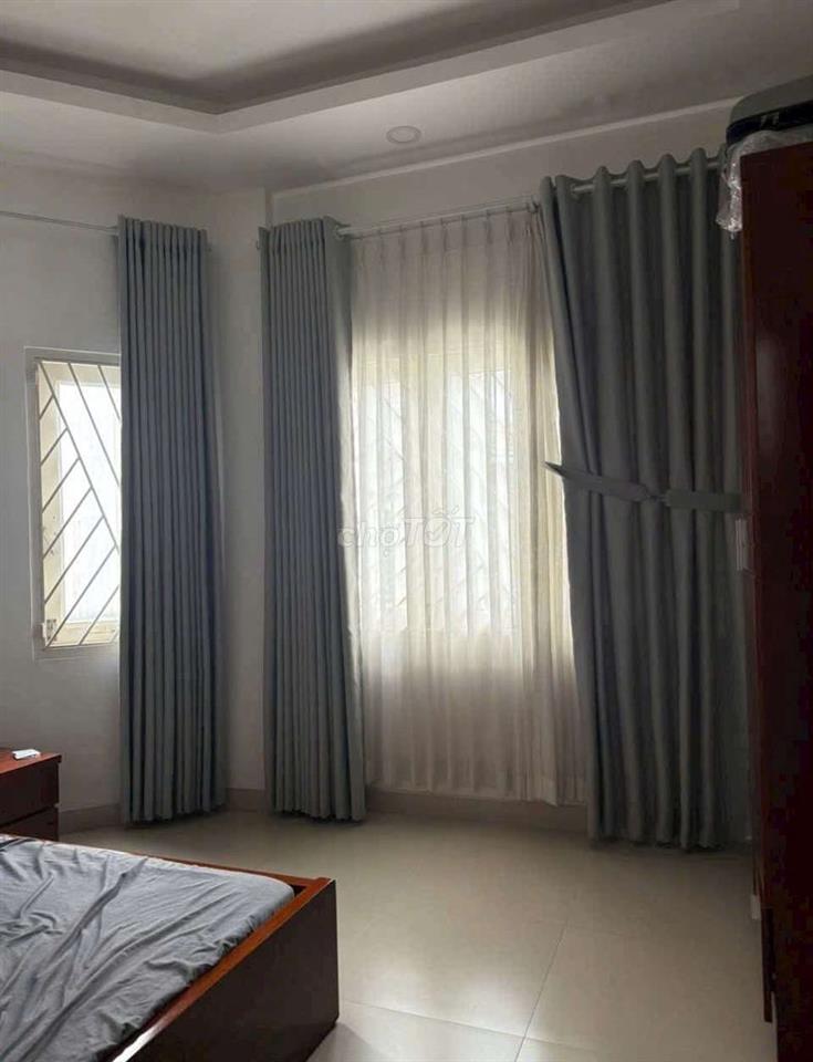 Chính chủ bán nhà nở hậu tự xây kiên cố 40m2 Hóc Môn 465tr