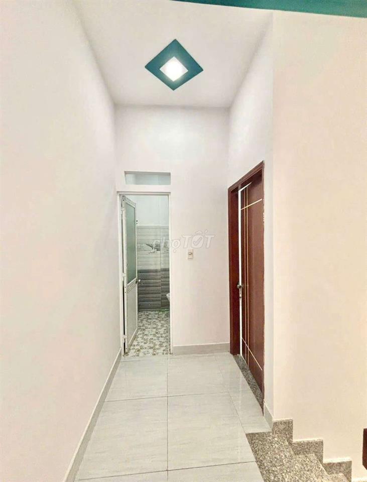 Nhà riêng Hóc Môn chính chủ có sổ 350tr bao sang tên