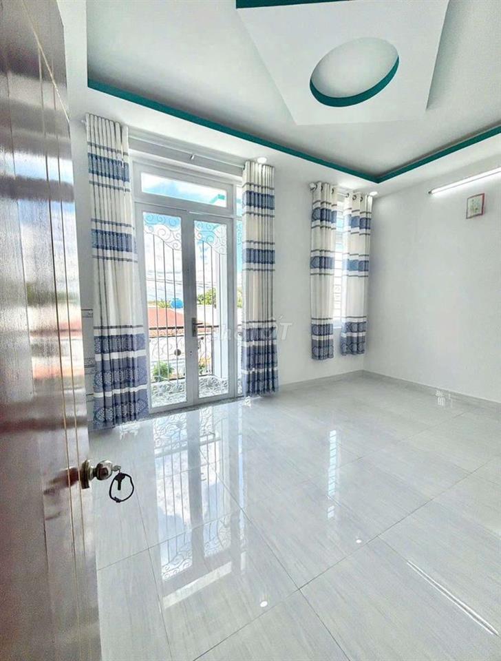 Nhà riêng Hóc Môn chính chủ có sổ 350tr bao sang tên