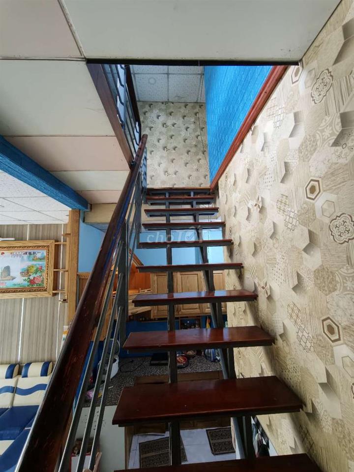 nhà đẹp shr,đg xe hơi,gần nguyễn thị thử,khu sinh thái hoc môn