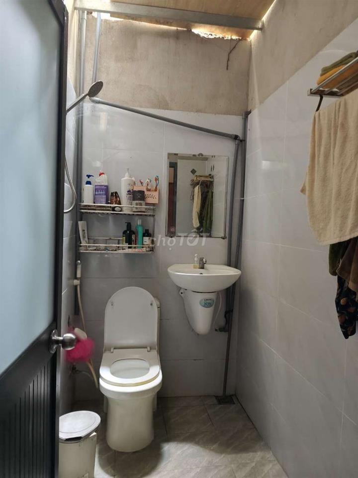 Nhà mặt tiền gần võ thị hồi, trần văn mười 