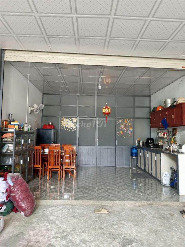 Nhà mặt tiền gần võ thị hồi, trần văn mười 