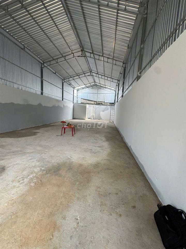 xưởng mới mặt đg nhựa gần pvh