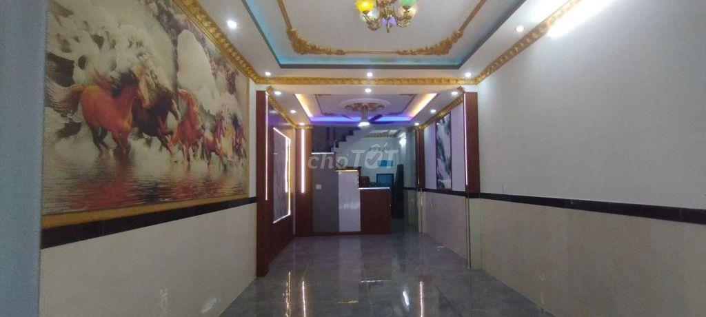 Cc bán nhà MẶT TIỀN 3L ở kdbb gần chợ ĐẠI HẢI, CÔNG VIÊN Phan Văn Hớn
