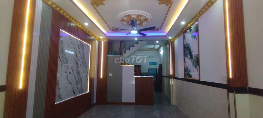 Cc bán nhà MẶT TIỀN 3L ở kdbb gần chợ ĐẠI HẢI, CÔNG VIÊN Phan Văn Hớn