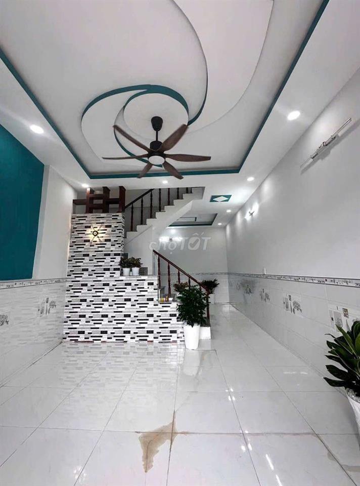 Chính chủ cần bán gấp nhà hẻm Phan Văn Hớn Hóc Môn 44m2 nở hậu