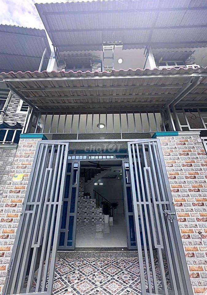 Chính chủ cần bán gấp nhà hẻm Phan Văn Hớn Hóc Môn 44m2 nở hậu