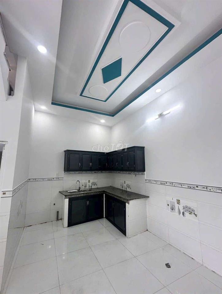 Chính chủ cần bán gấp nhà hẻm Phan Văn Hớn Hóc Môn 44m2 nở hậu
