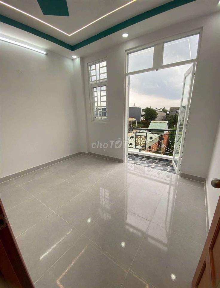 Nhà hẻm Hóc Môn SHR 4x16 550tr đường Phan Văn Hớn