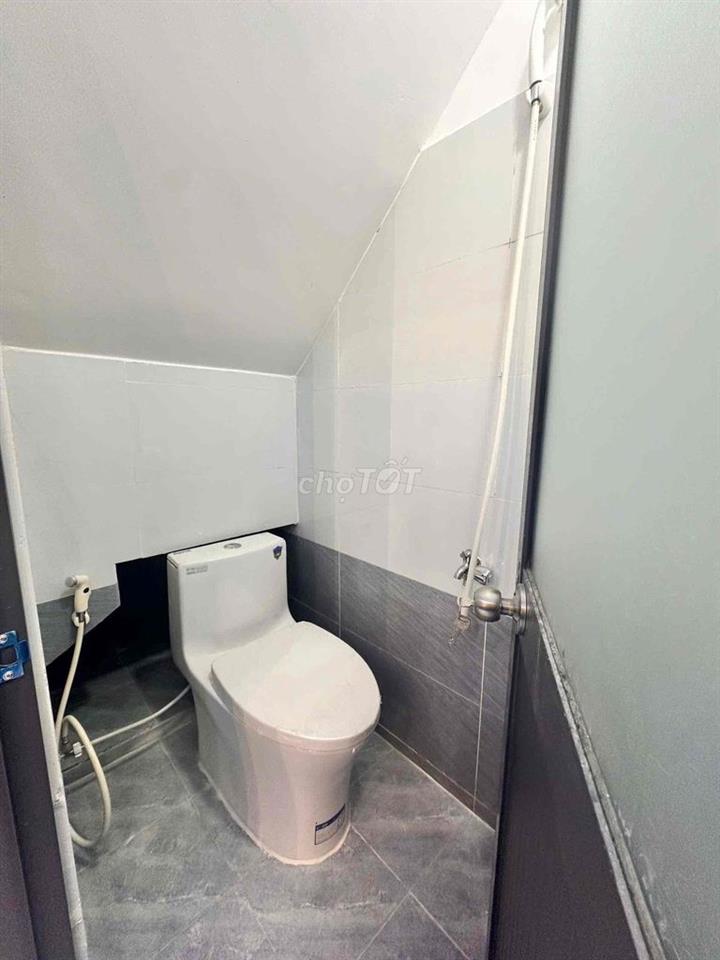 Nhà gần chợ Xuân Thới Thượng 4x7 giá 355 triệu không bớt