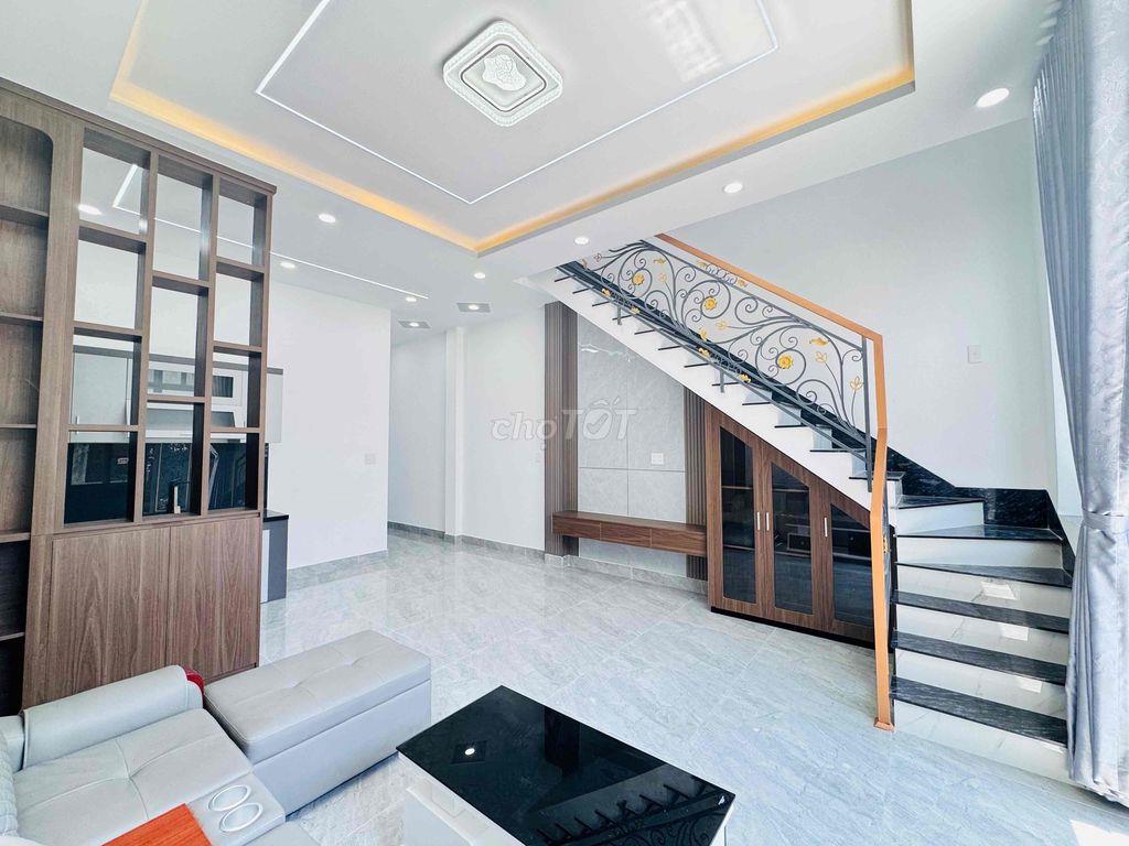 NHÀ BÁN SỔ RIÊNG GẦN NHÀ THỜ BÙI MÔN