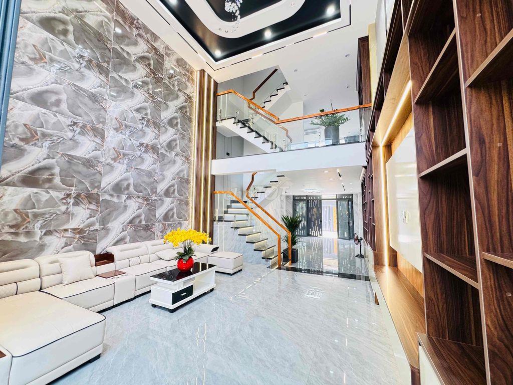 BÁN NHÀ 1 LỬNG 2 LẦU SÂN THƯỢNG TRƯỜNG CẤP 3 BÀ ĐIỂM