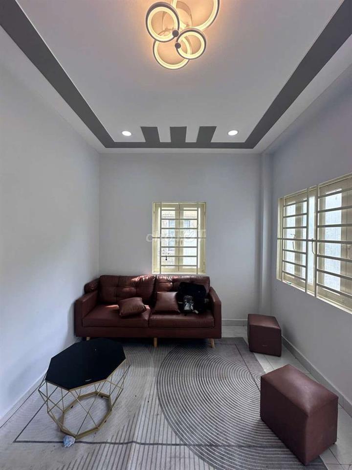 NHÀ GẦN NGÃ BA GIỒNG HÓC MÔN GIÁ 435TR 33,8M2