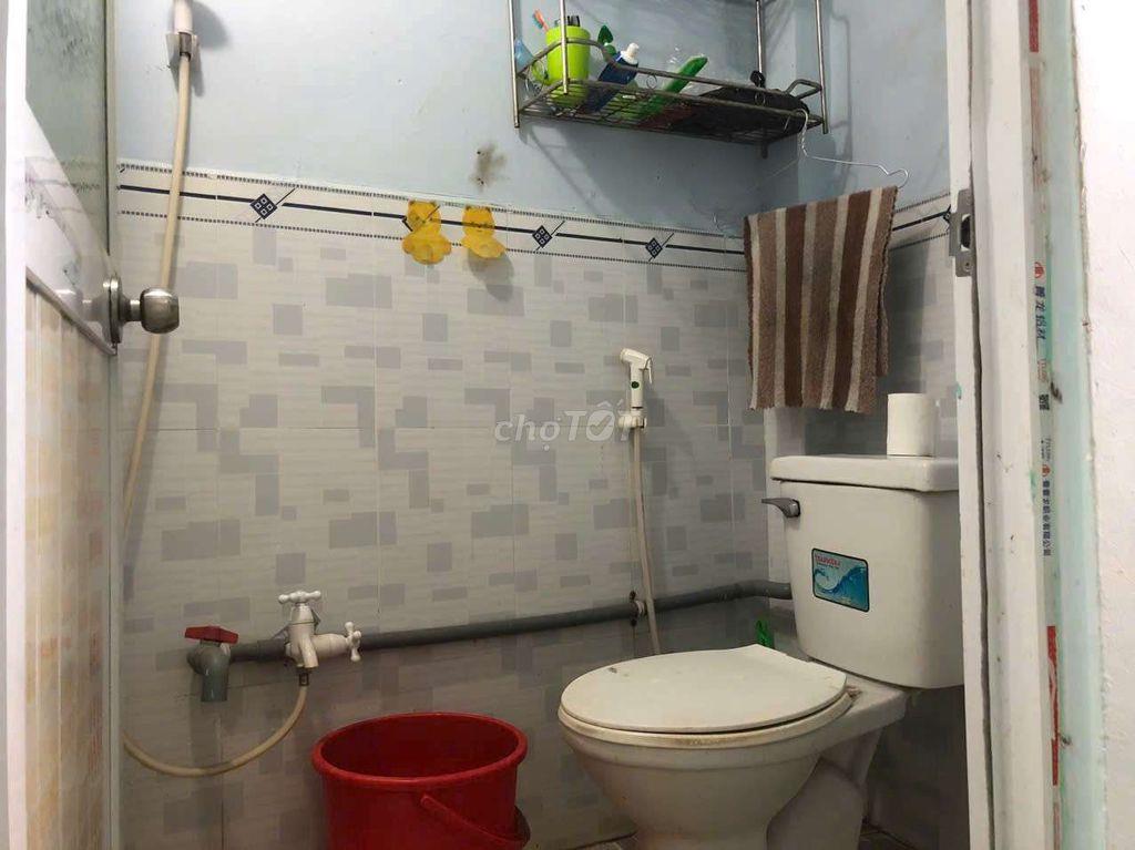 Bán gấp nhà 1 xẹt Đặng thúc vịnh