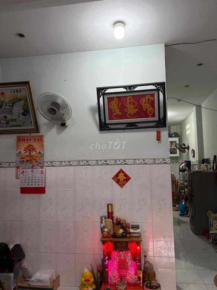 Bán nhà sổ riêng KP2 Thị trấn hóc môn chính chủ