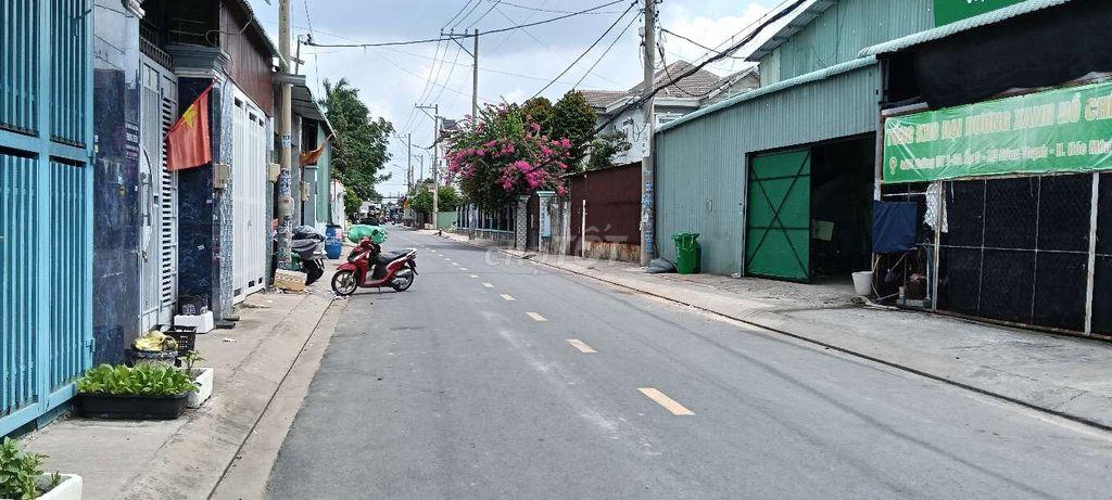 CHO XƯỞNG MT ĐƯỜNG NHỰA HL80