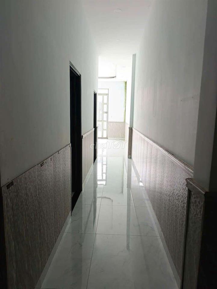 CHO THUÊ NHÀ XƯỞNG MT ĐƯỜNG NHỰA 11M x 40M