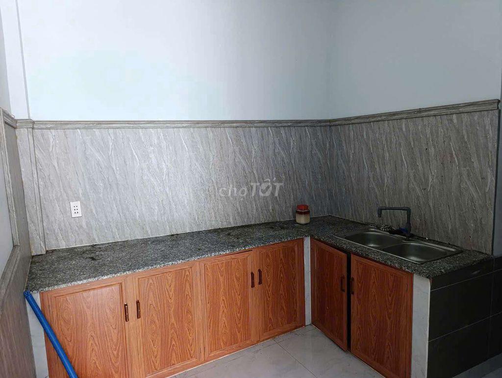 CHO THUÊ NHÀ XƯỞNG MT ĐƯỜNG NHỰA 11M x 40M