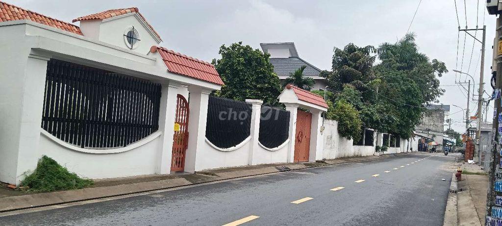 BÁN ĐẤT MT ĐƯỜNG NHỰA DT 5M x 25M SHR 