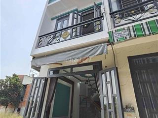 Chính chủ bán gấp nhà 420 Triệu sẵn nội thất Chợ Nhị Xuân Hóc Môn