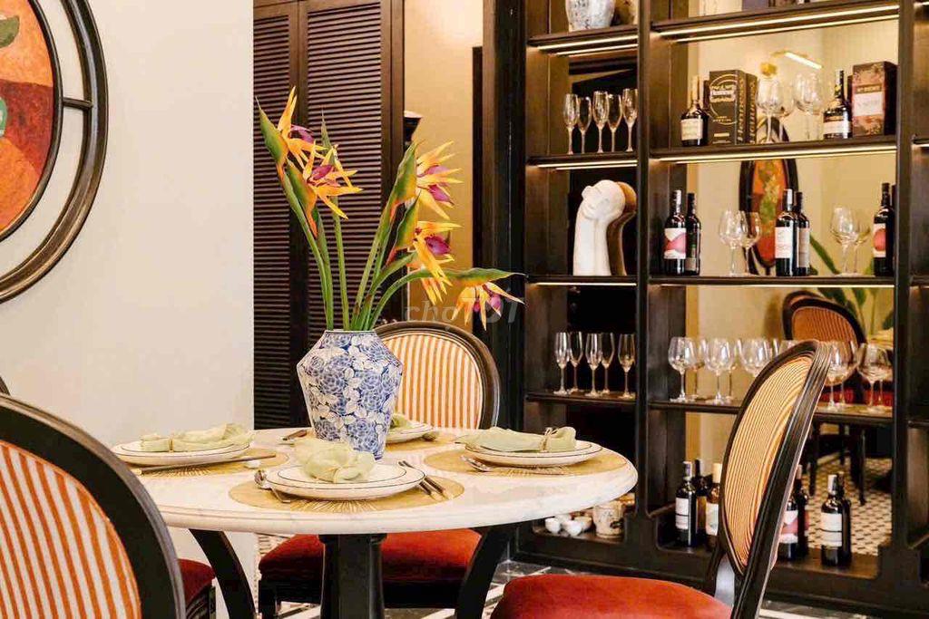 Ưu Đãi Lớn Nhất Năm Lên Tới 2 Tỷ, Tặng 12,5 Lượng Vàng, Nội Thất 400Tr