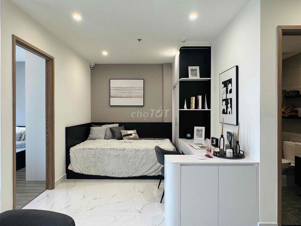Ưu Đãi Lớn Nhất Năm Lên Tới 2 Tỷ, Tặng 12,5 Lượng Vàng, Nội Thất 400Tr