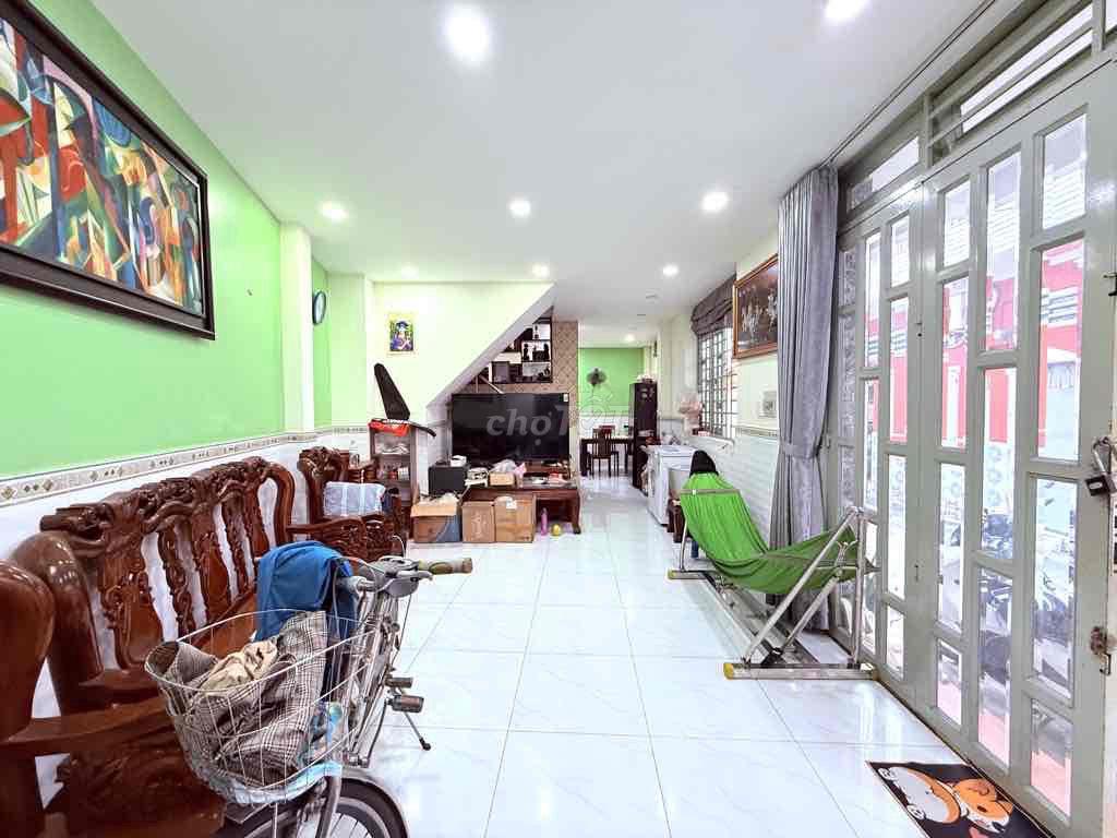 Bán nhà HXH ngay Chợ cầu Quang trung, Q12, 62m2, Giá 4.15 Tỷ TL