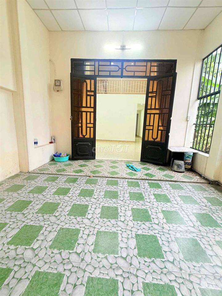 Bán nhà Quận 12 - KDC Hiệp Thành City - DT 72m2, 4 PN - Giá 3.59 Ty