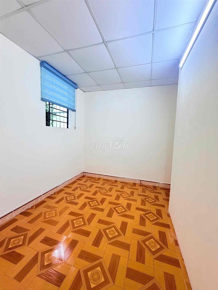 Bán nhà Quận 12 - KDC Hiệp Thành City - DT 72m2, 4 PN - Giá 3.59 Ty