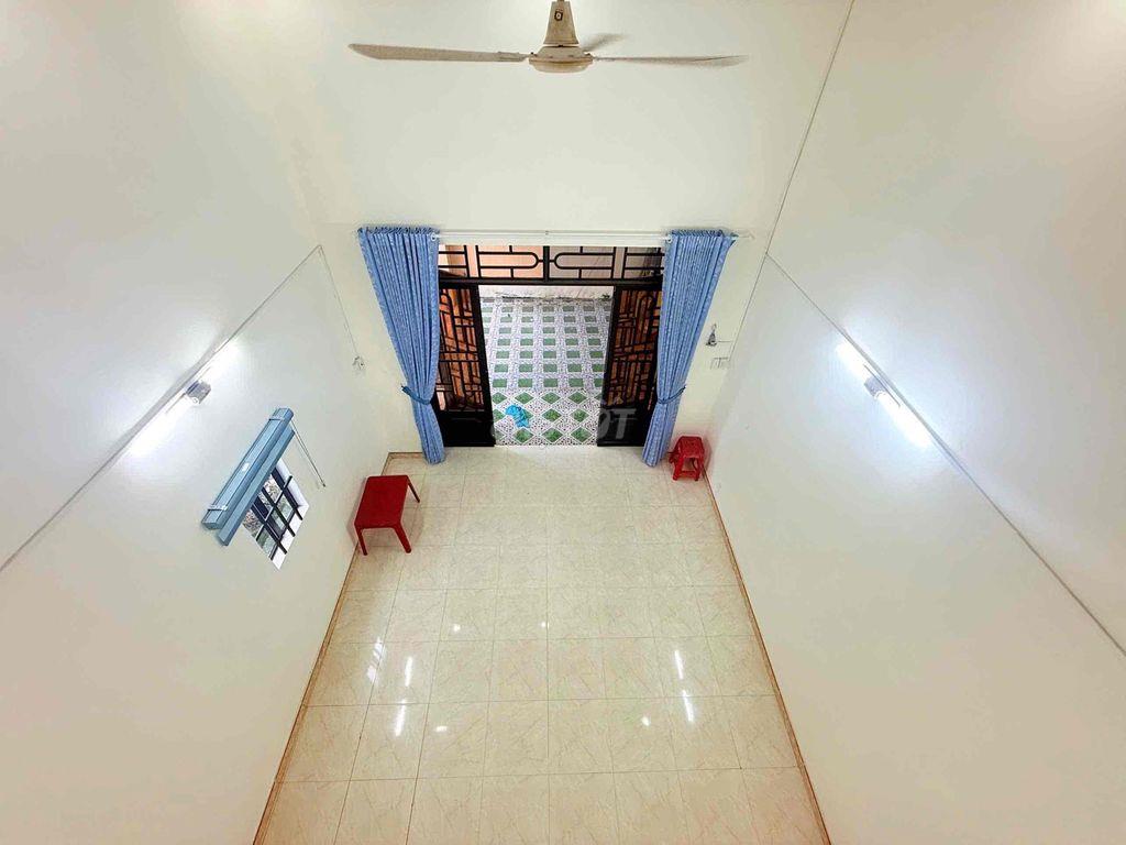 Bán nhà Quận 12 - KDC Hiệp Thành City - DT 72m2, 4 PN - Giá 3.59 Ty