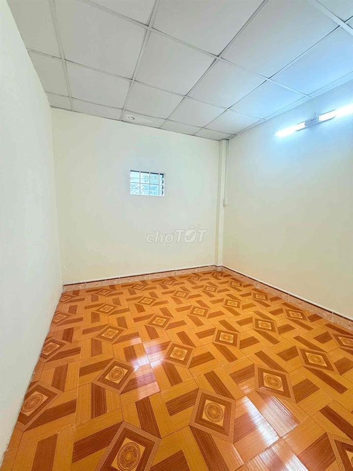Bán nhà Quận 12 - KDC Hiệp Thành City - DT 72m2, 4 PN - Giá 3.59 Ty