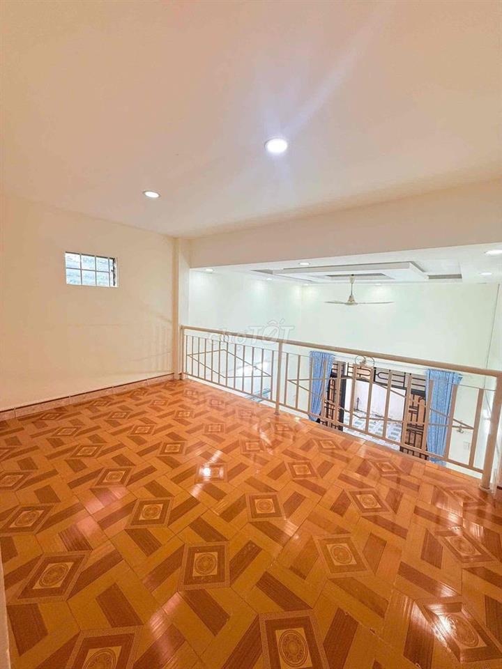 Bán nhà Quận 12 - KDC Hiệp Thành City - DT 72m2, 4 PN - Giá 3.59 Ty