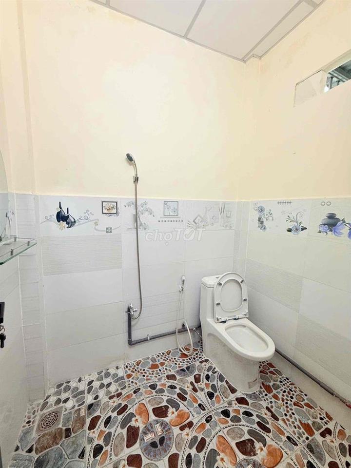 Bán nhà Quận 12 - KDC Hiệp Thành City - DT 72m2, 4 PN - Giá 3.59 Ty