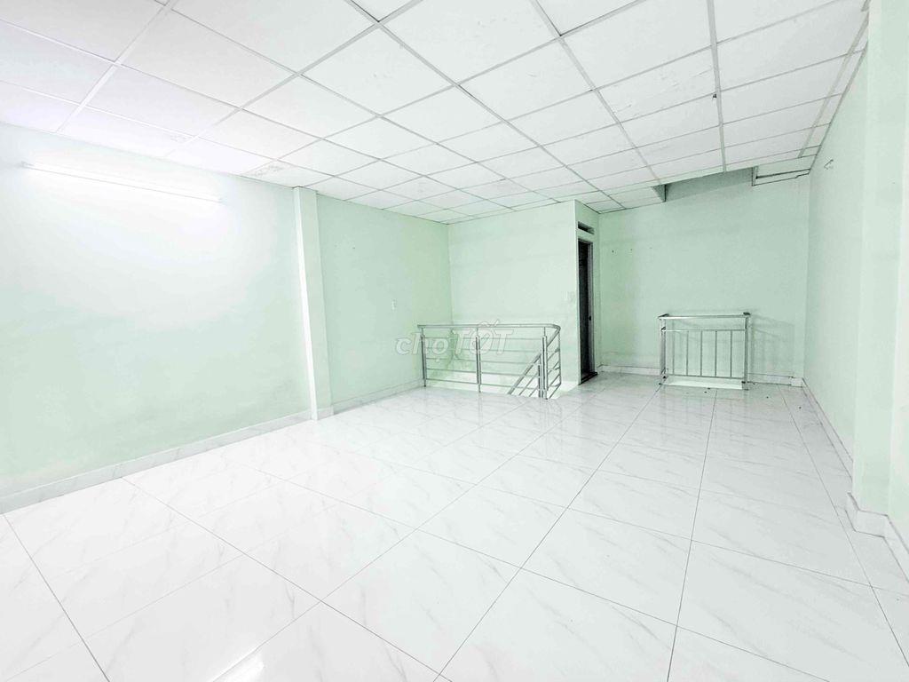 Bán nhà ngon Đông Hưng Thuận, Ngay chợ Cây Sộp, 62m2, Giá 3.35 Tỷ
