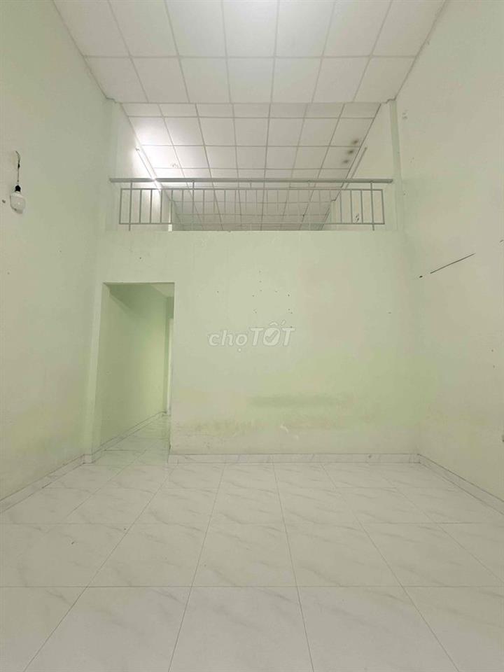 Bán nhà ngon Đông Hưng Thuận, Ngay chợ Cây Sộp, 62m2, Giá 3.35 Tỷ