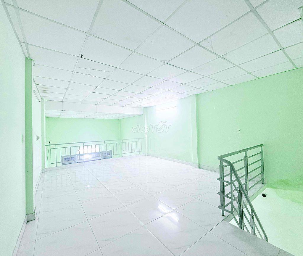Bán nhà ngon Đông Hưng Thuận, Ngay chợ Cây Sộp, 62m2, Giá 3.35 Tỷ